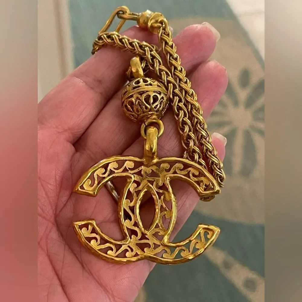 Chanel Coco Mark Necklace Vintage Pendant Gold Plated Made In France 1996